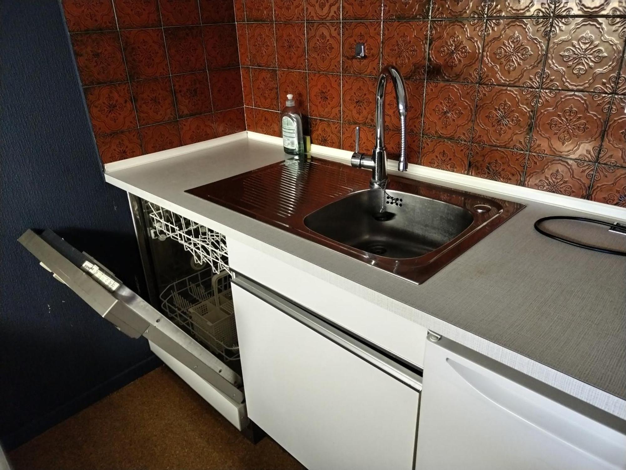 Waldeslust Warmbad Mit Balkon Und Privatem Parkplatz Apartamento Villach Exterior foto